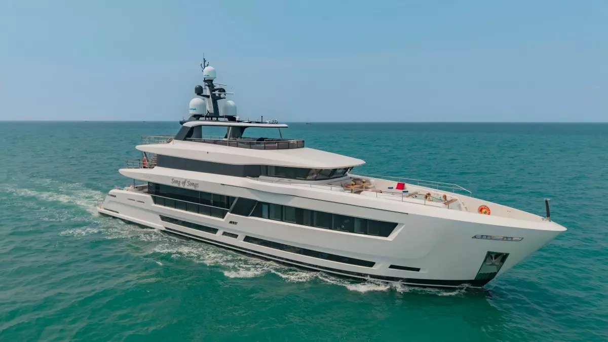 Andaman Song 139 superyacht cruising the Andaman Sea off Phuket